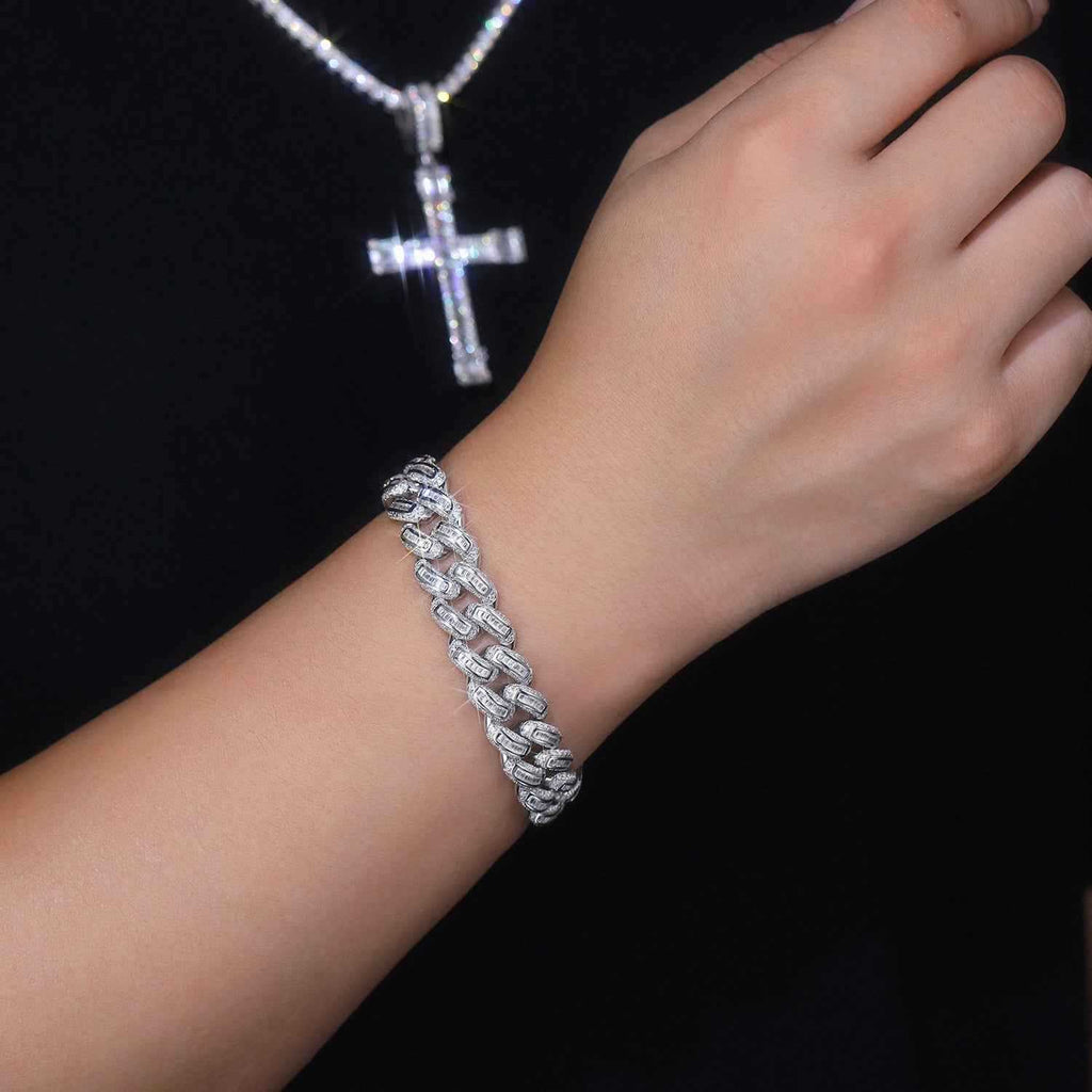 Set With Top - quality Moissanite, This Luxurious And Fashionable Light Luxury Jewelry Silver Bracelet Is Made Of S925 Silver Electroplated With Platinum - Dapper All Day